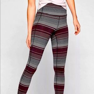 Women’s Athleta High Rise Chaturanga Legging